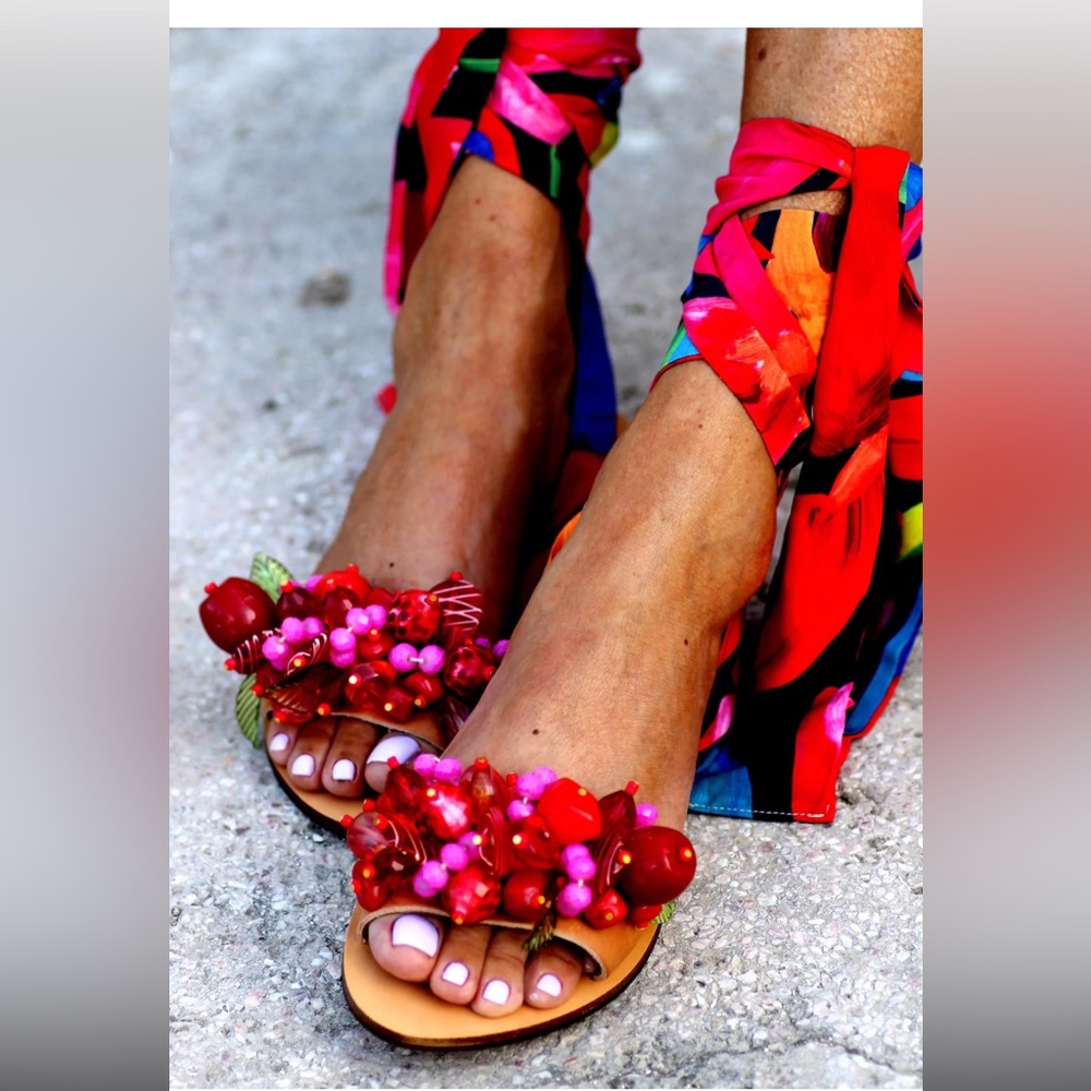 NWT Elina Linardaki La Bambola size 40